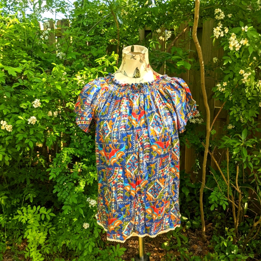 Size small new with tags hippie top